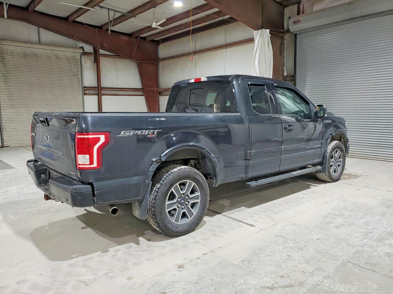 Ford F-150 Super Cab