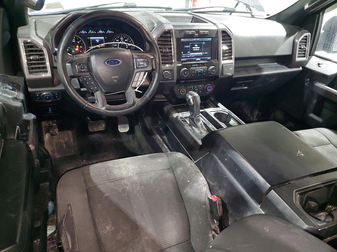 Ford F-150 Super Cab