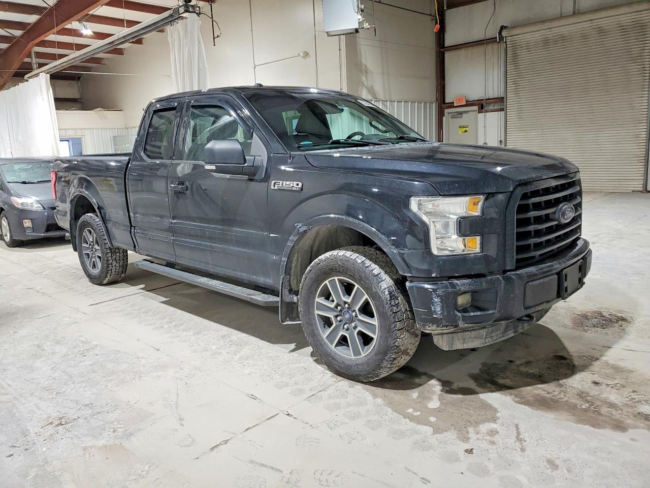 Ford F-150 Super Cab