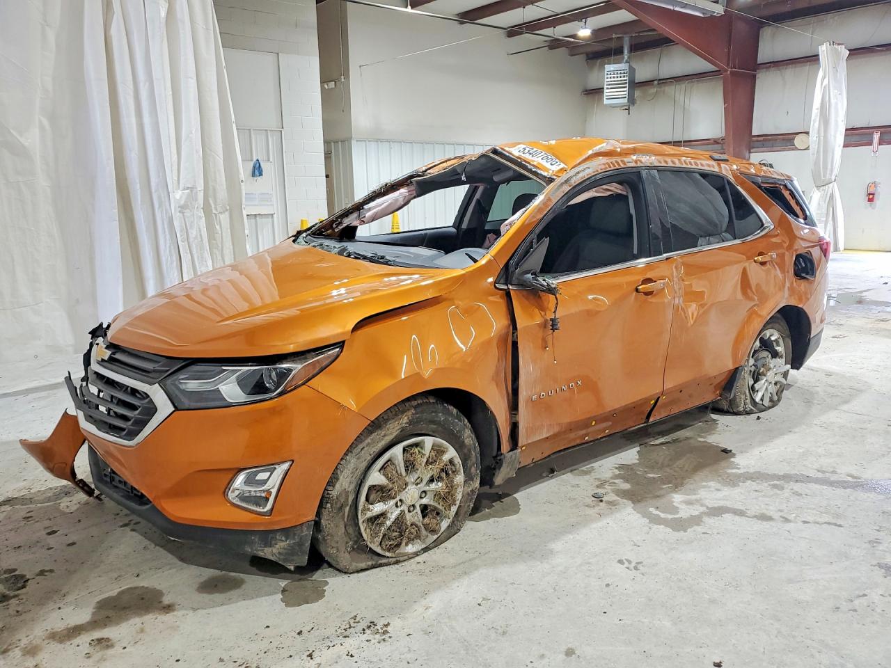 Salvage Chevrolet Equinox Image