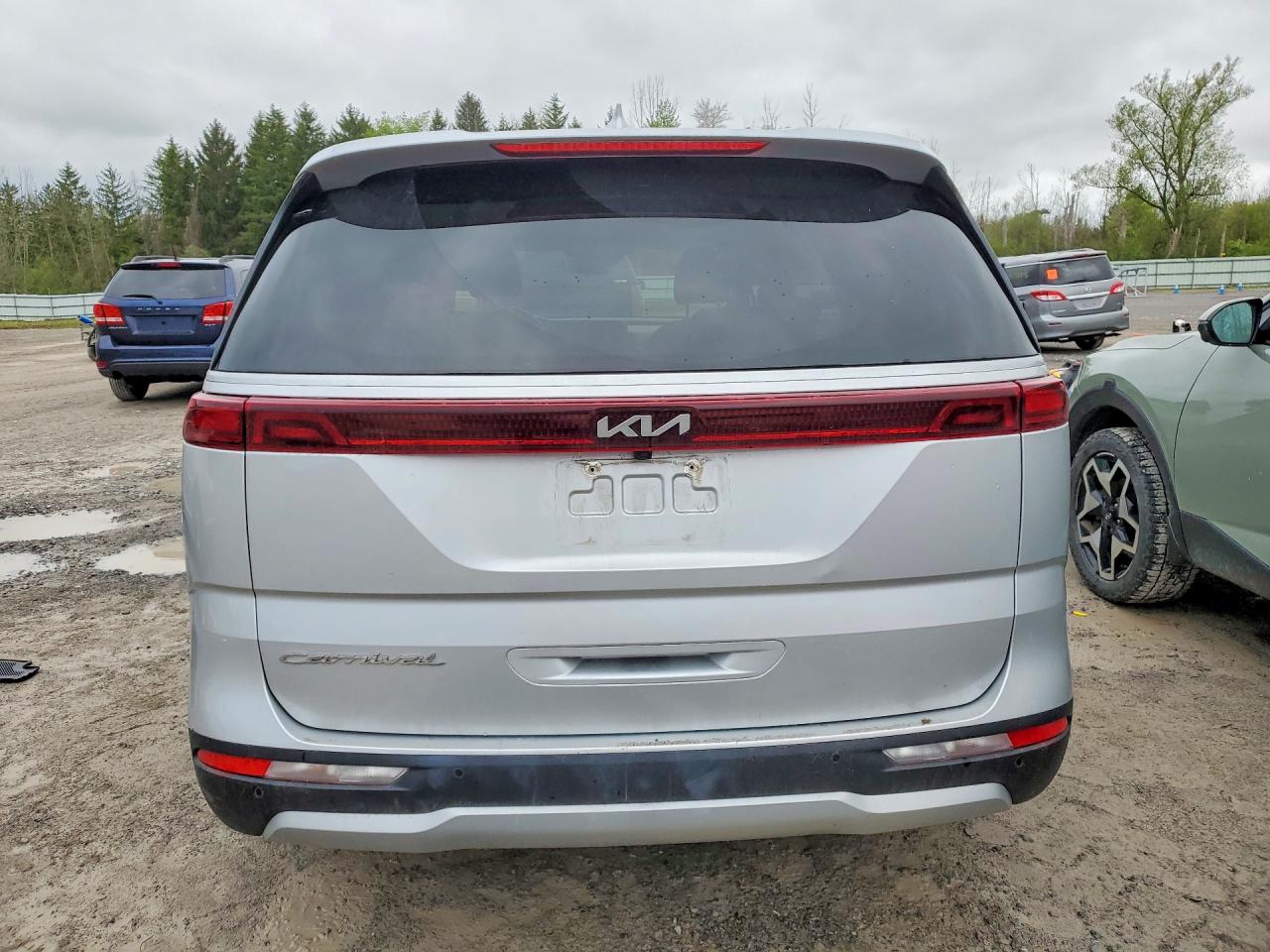 Kia Carnival Lx