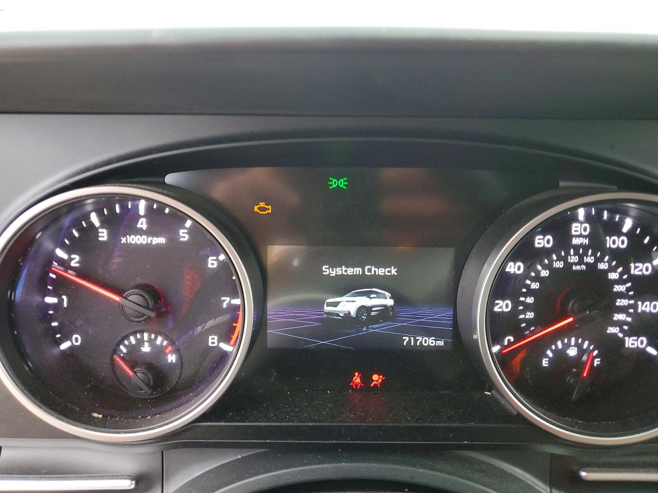 Kia Carnival Lx