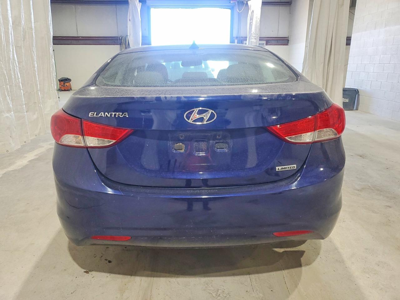 Hyundai ELANTRA Limited