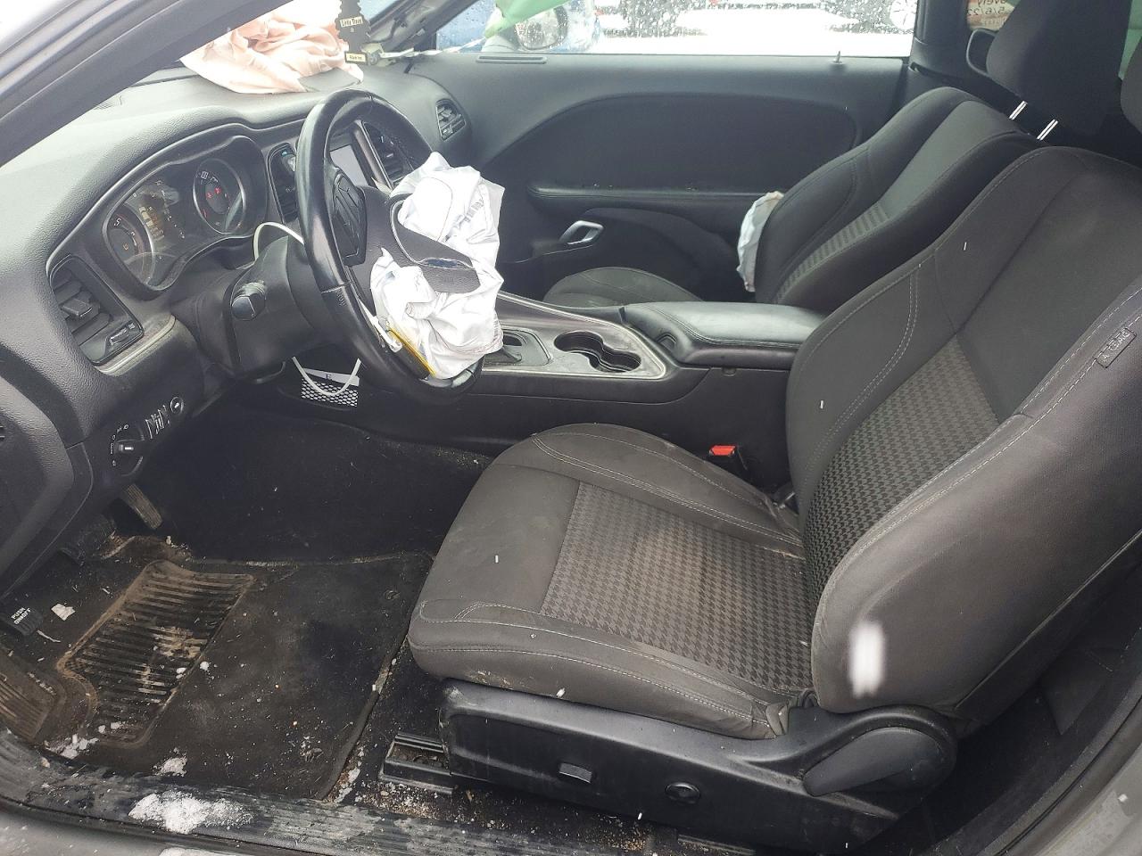 Dodge Challenger Sxt