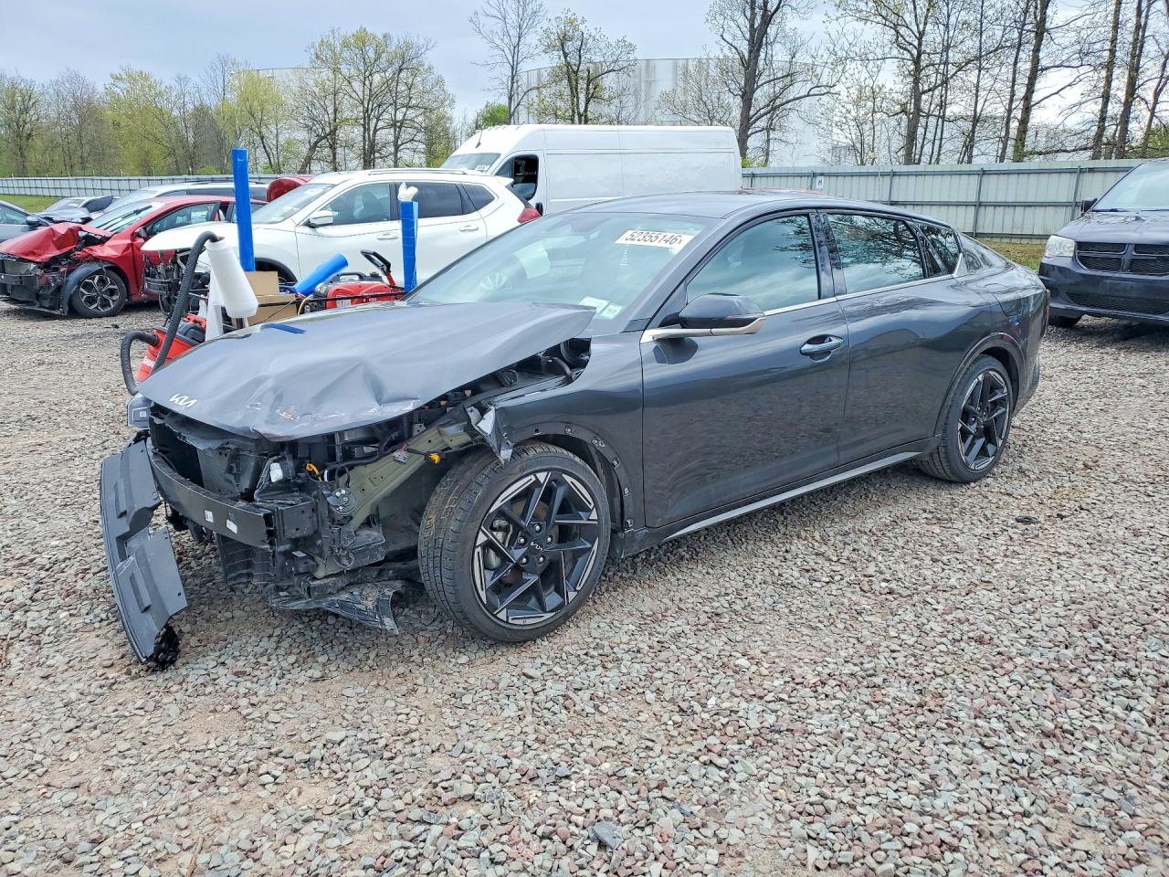 Salvage Kia K4 Image