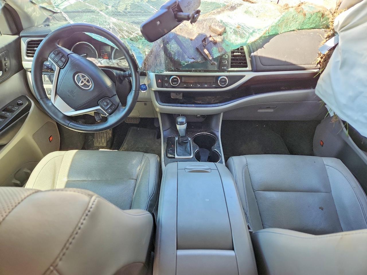 Toyota Highlander Limited Platinum