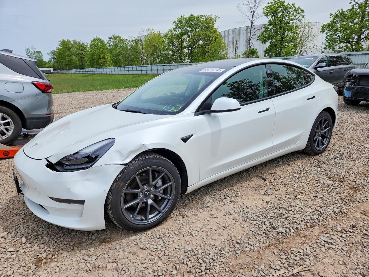 Salvage Tesla Model 3 Image