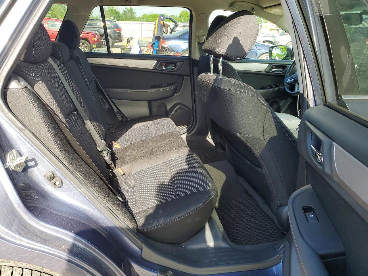 Subaru Outback 2.5i Premium