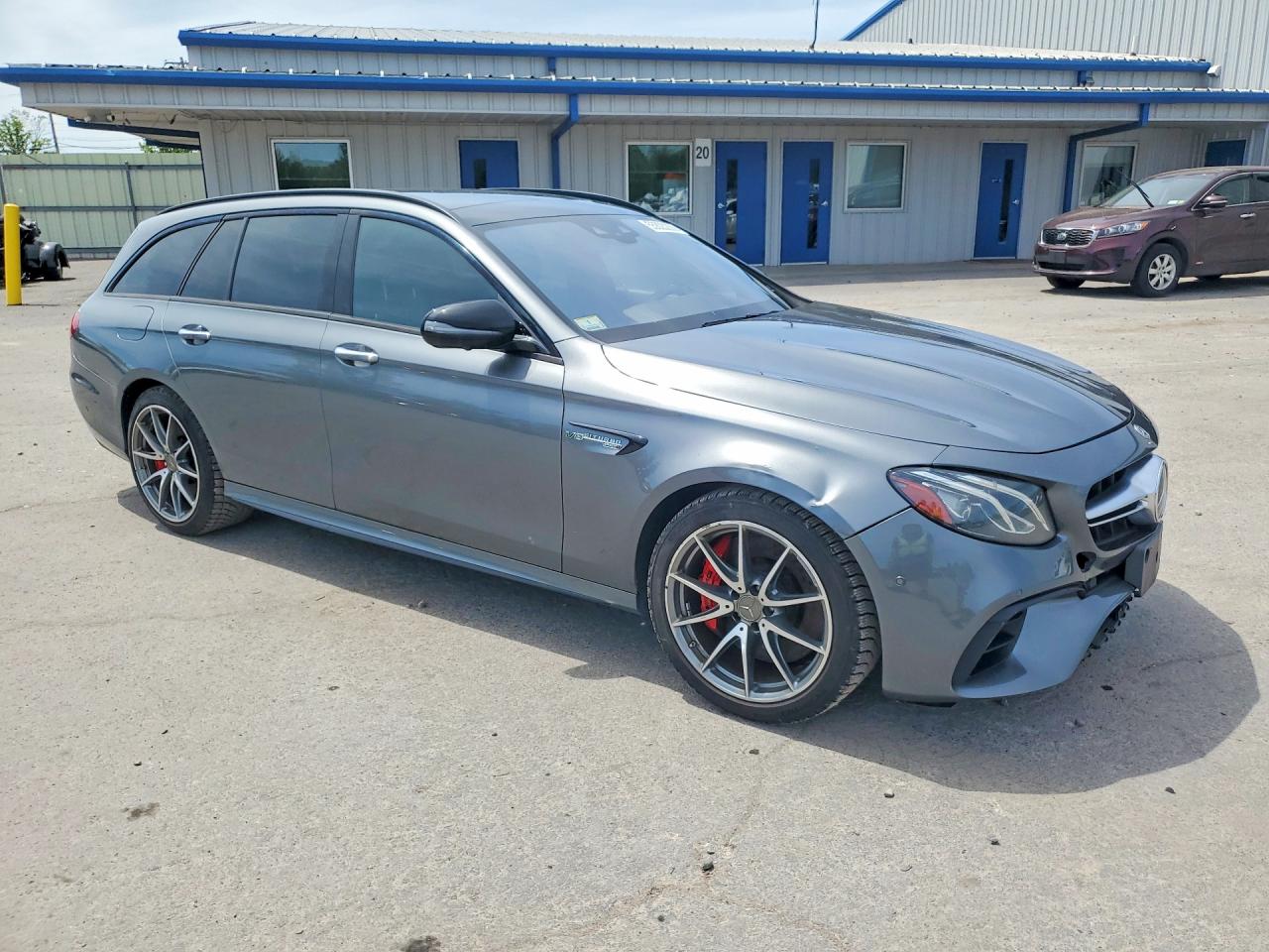 Mercedes-Benz E-Class 63 Amg-s