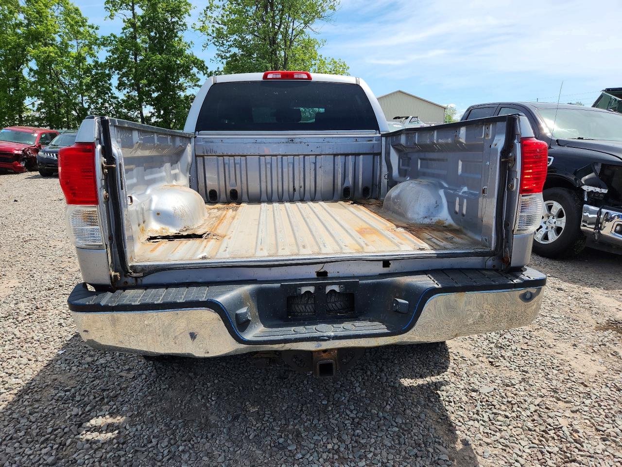 Toyota Tundra Double Cab Sr5