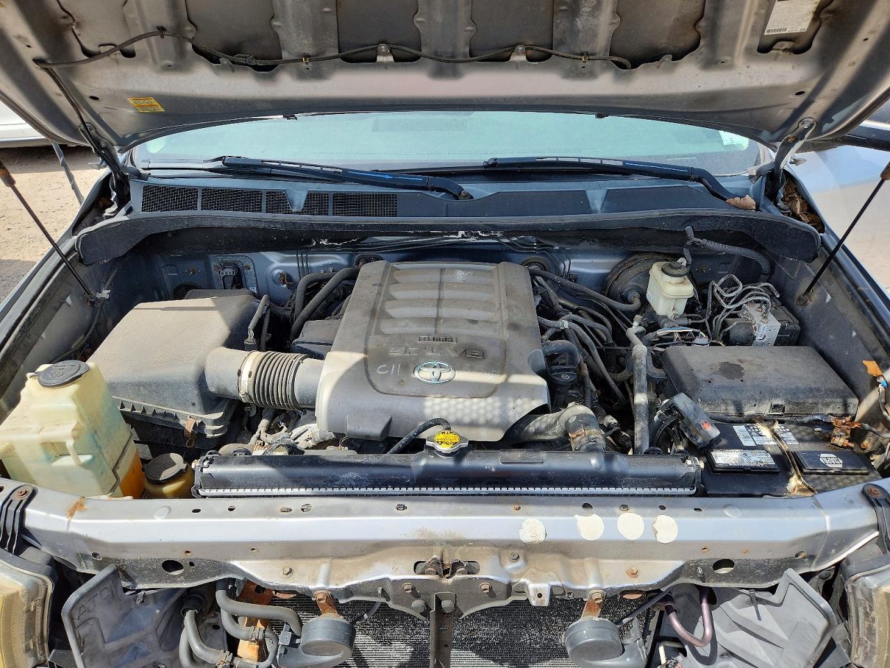 Toyota Tundra Double Cab Sr5