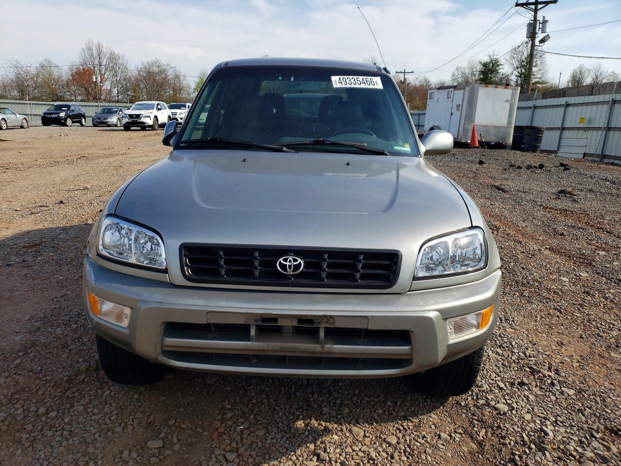 Toyota RAV4 Base
