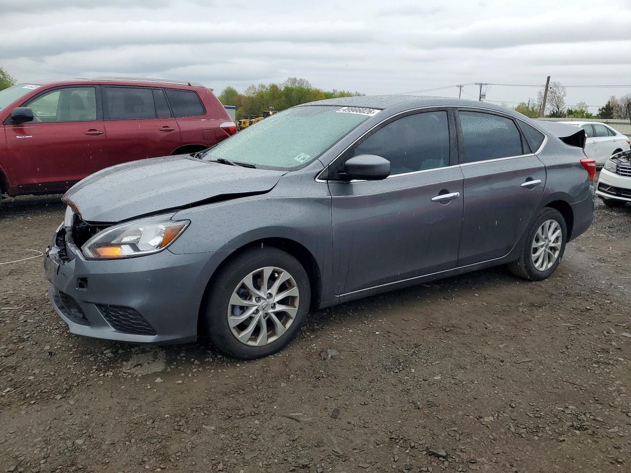 Salvage Nissan Sentra Image