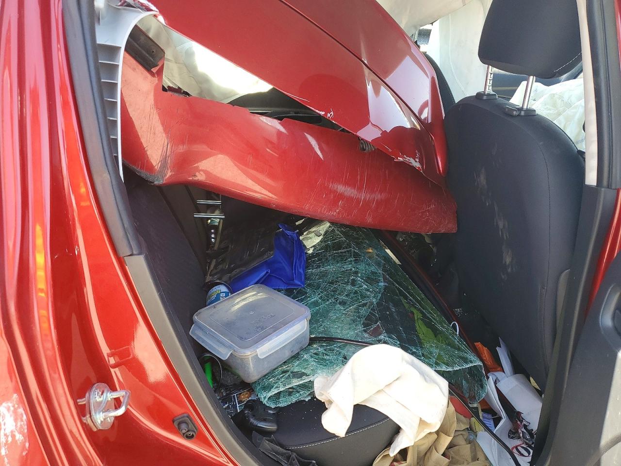 Mitsubishi Mirage Se