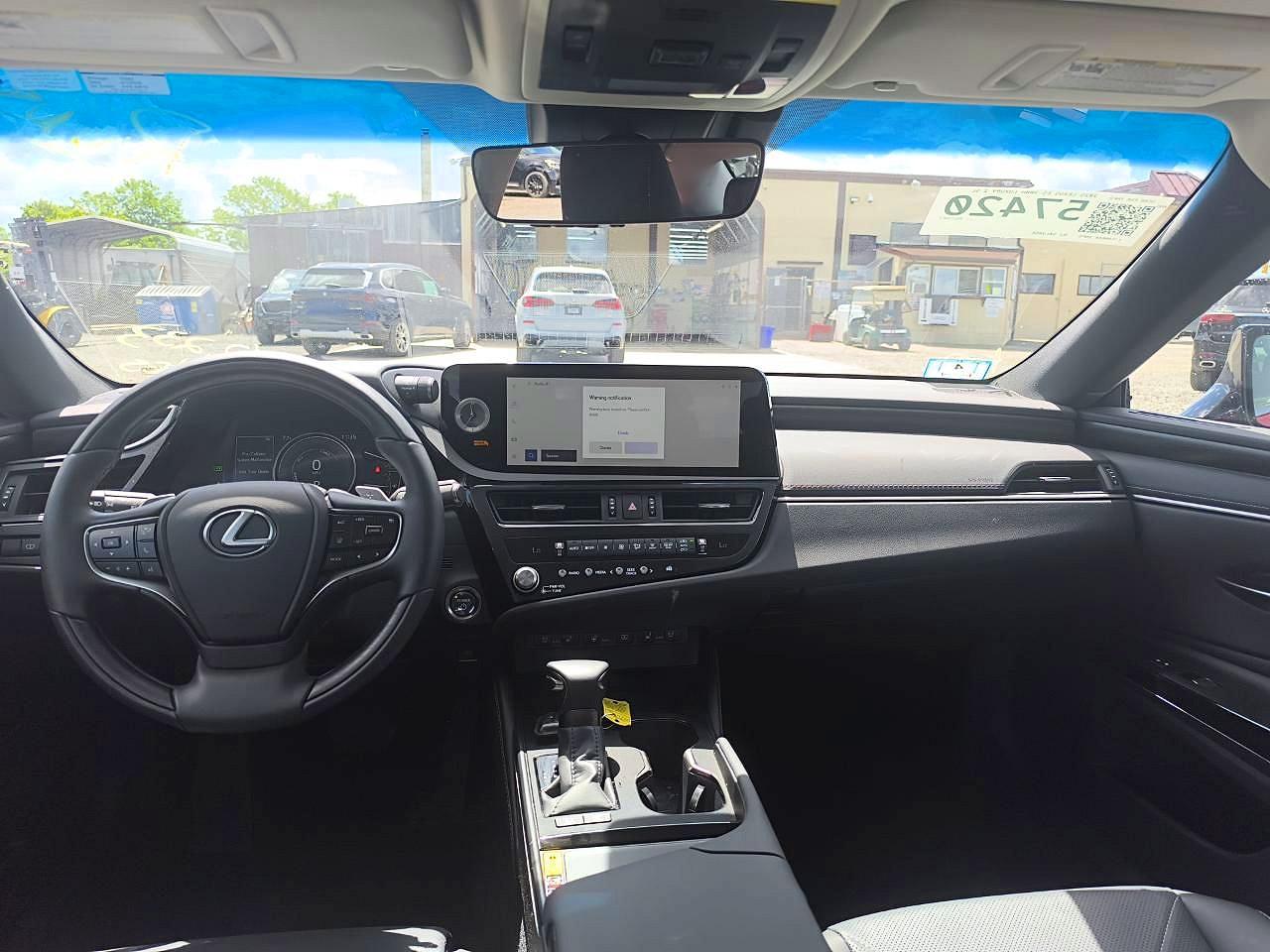 Lexus Es Luxury