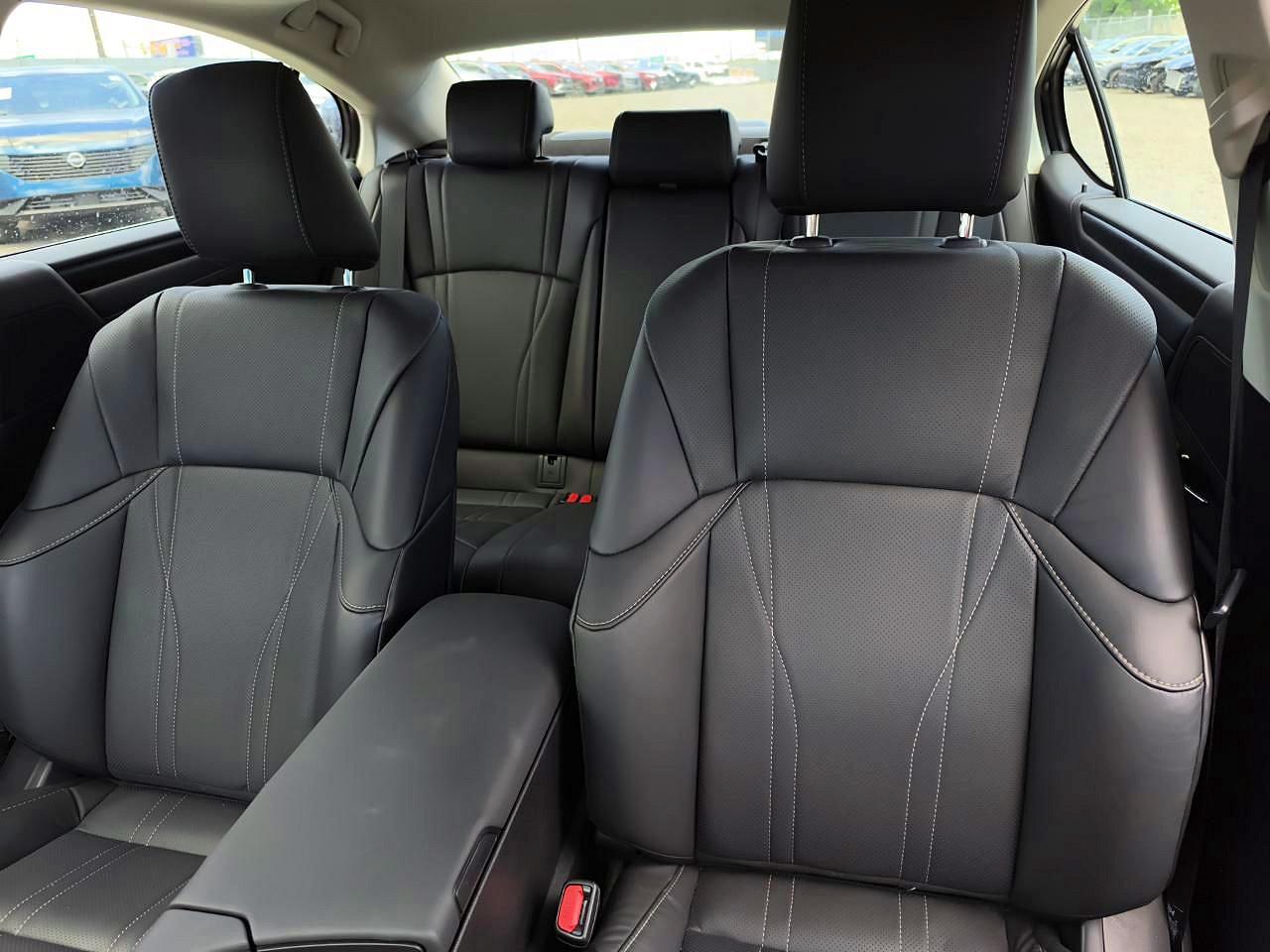 Lexus Es Luxury