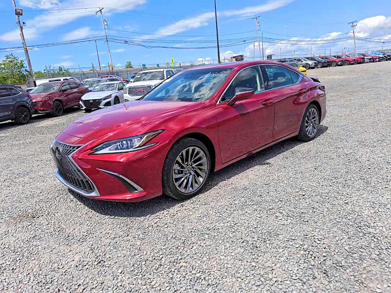 Salvage Lexus Es Image