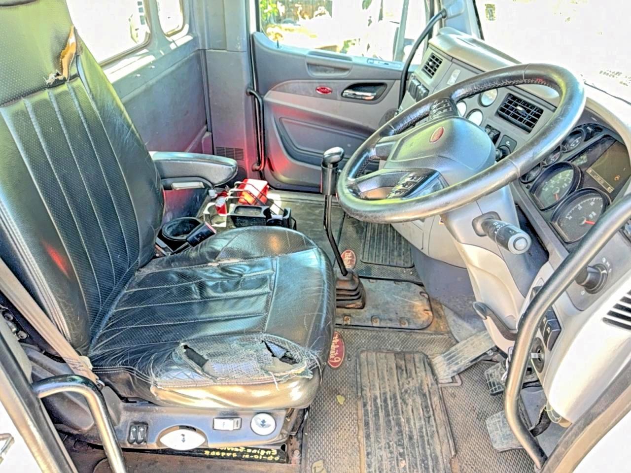 Peterbilt 579