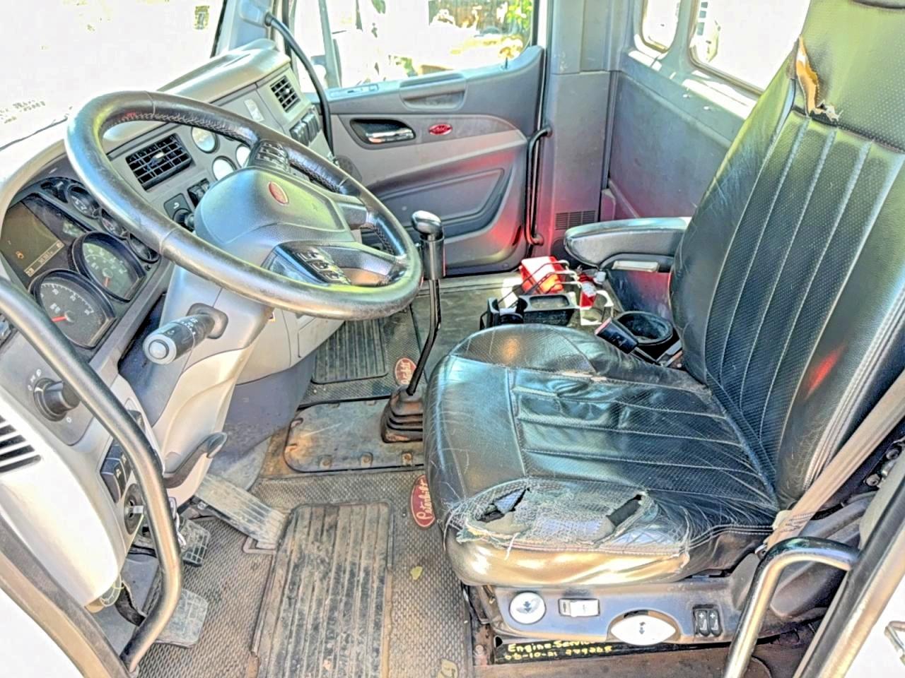 Peterbilt 579