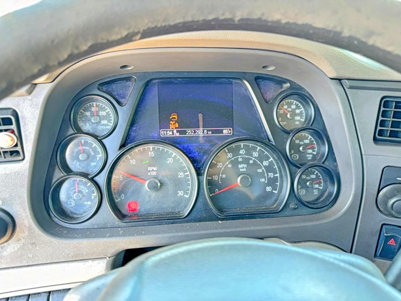 Peterbilt 579