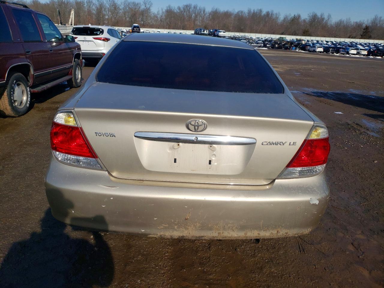 Toyota Camry Le
