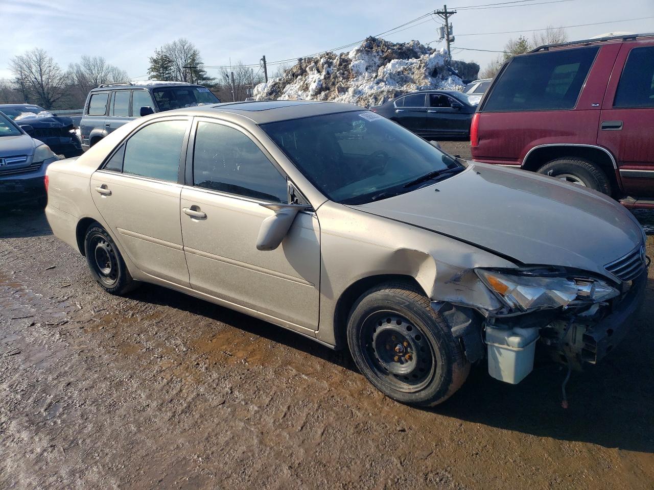 Toyota Camry Le