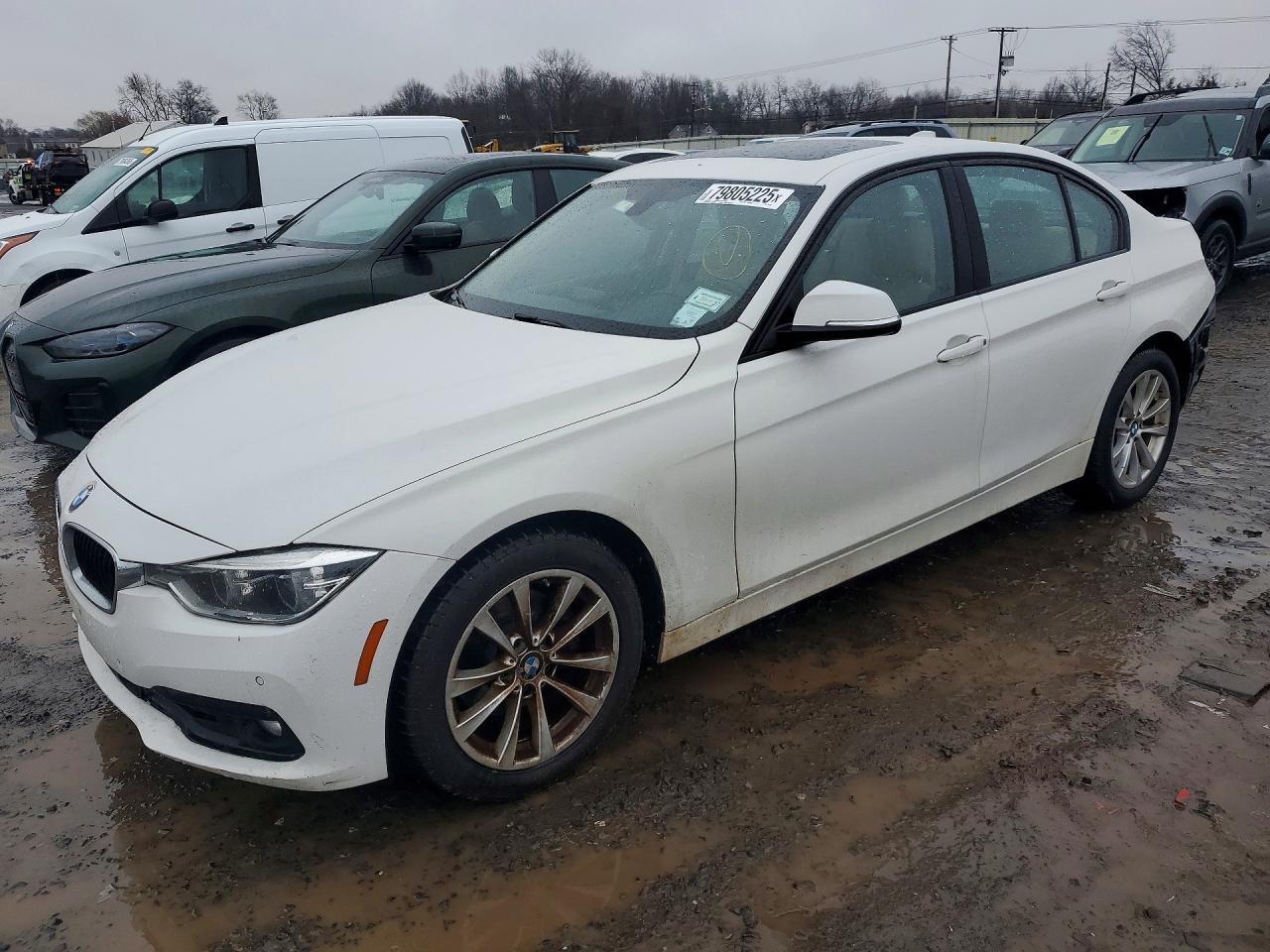 Salvage BMW 3 Series Image
