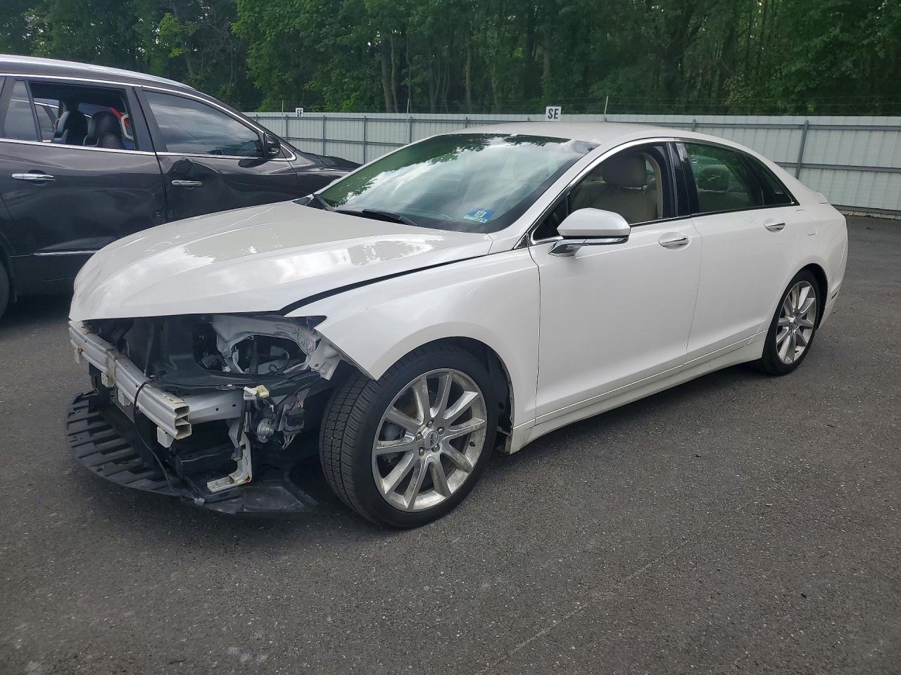Salvage Lincoln MKZ Image