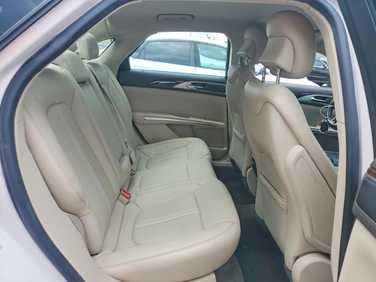 Lincoln MKZ Hybrid
