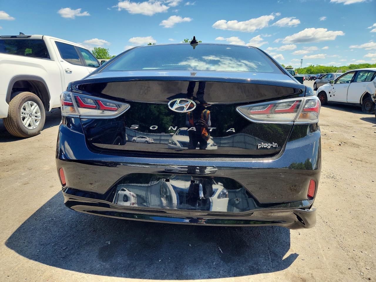 Hyundai SONATA Plug-in Hybrid