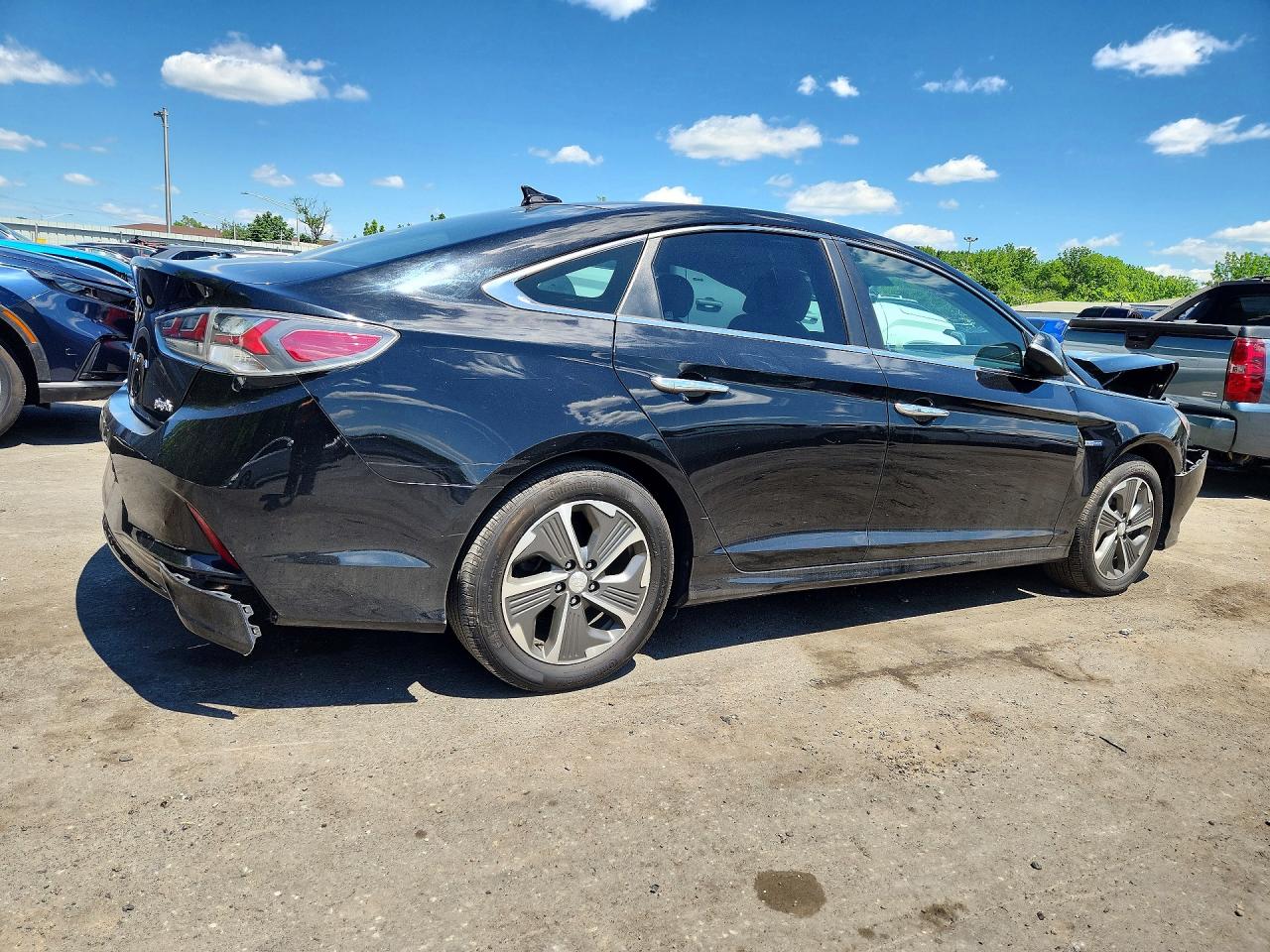 Hyundai SONATA Plug-in Hybrid