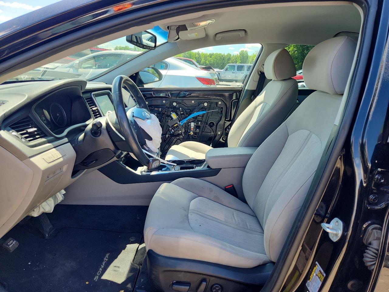 Hyundai SONATA Plug-in Hybrid