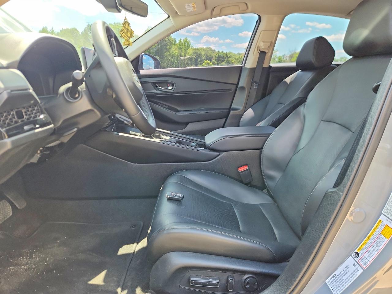 Honda Accord Touring Hybrid