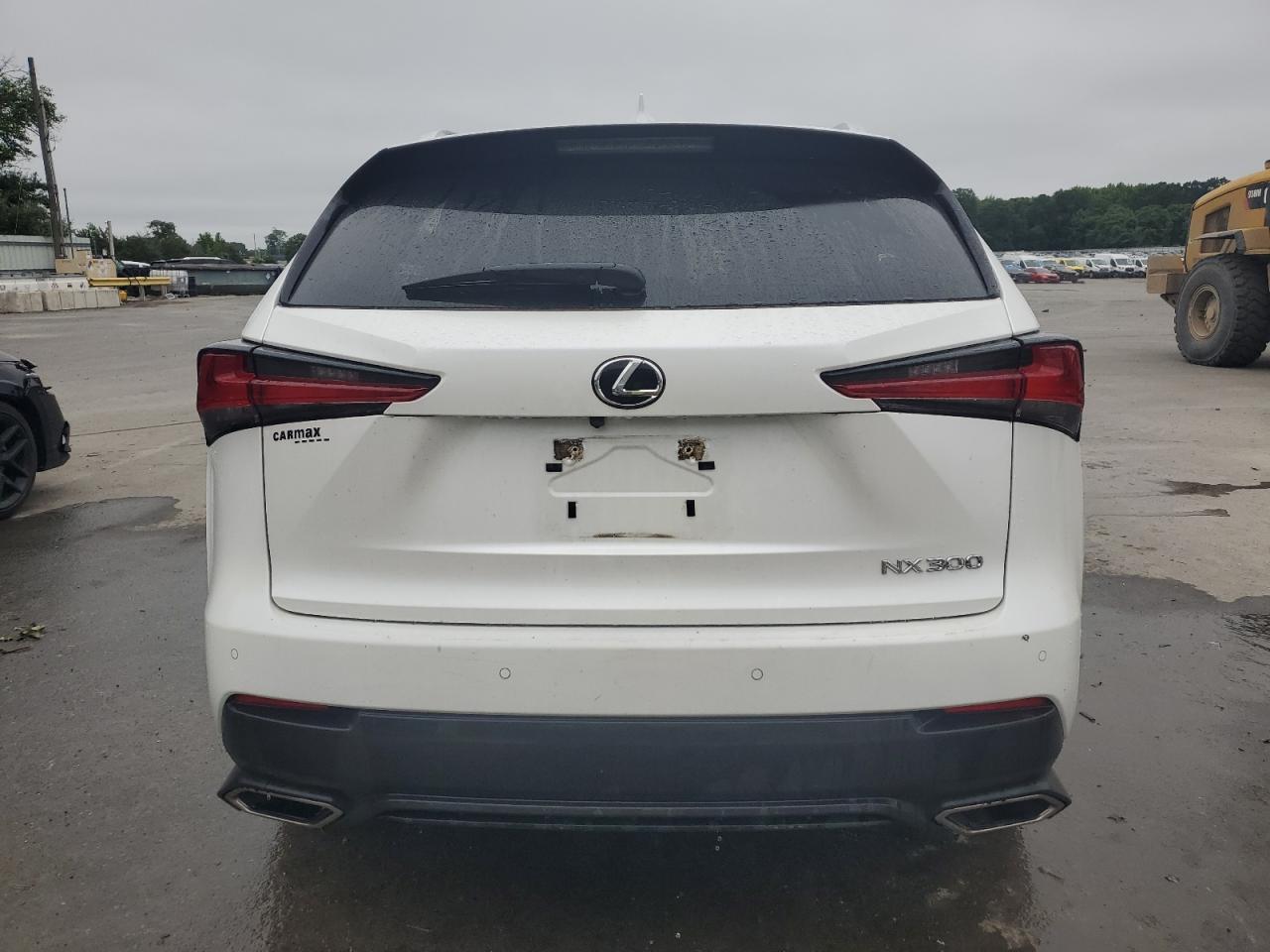 Lexus NX Base