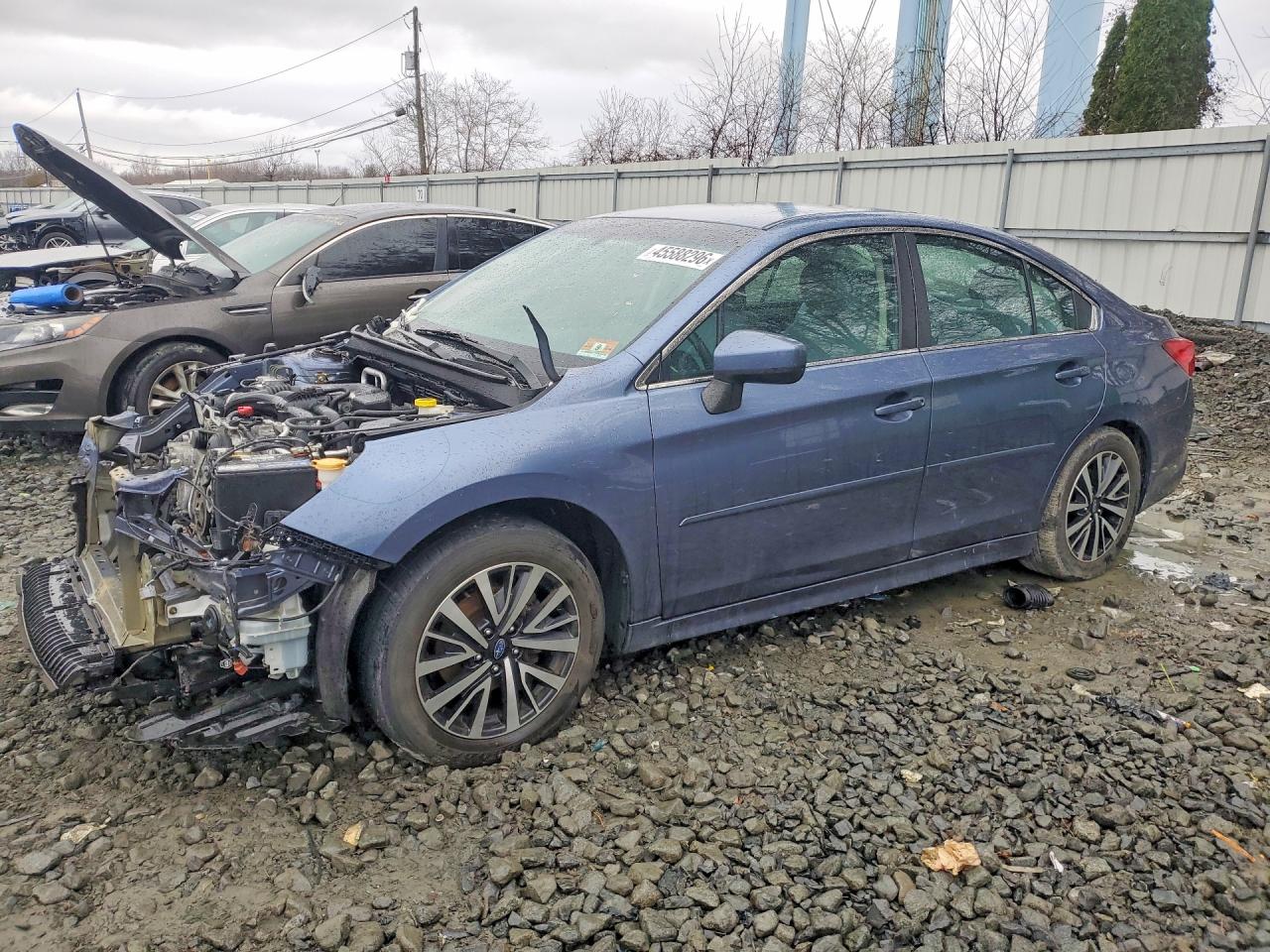 Salvage Subaru Legacy Image