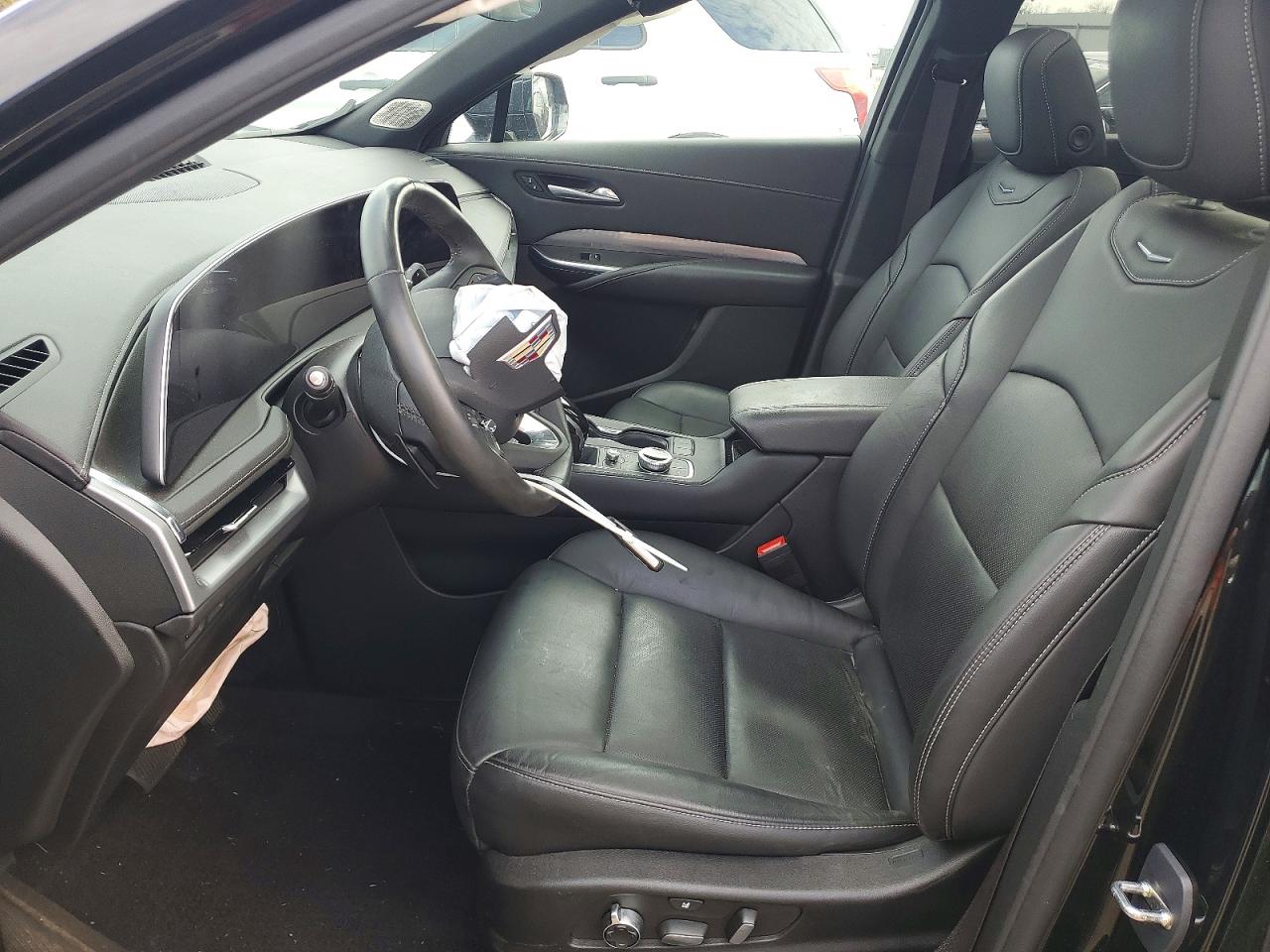 Cadillac XT4 Premium Luxury
