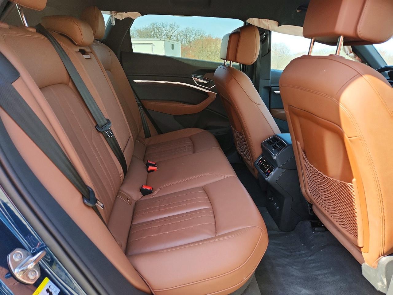 Audi e-tron Premium