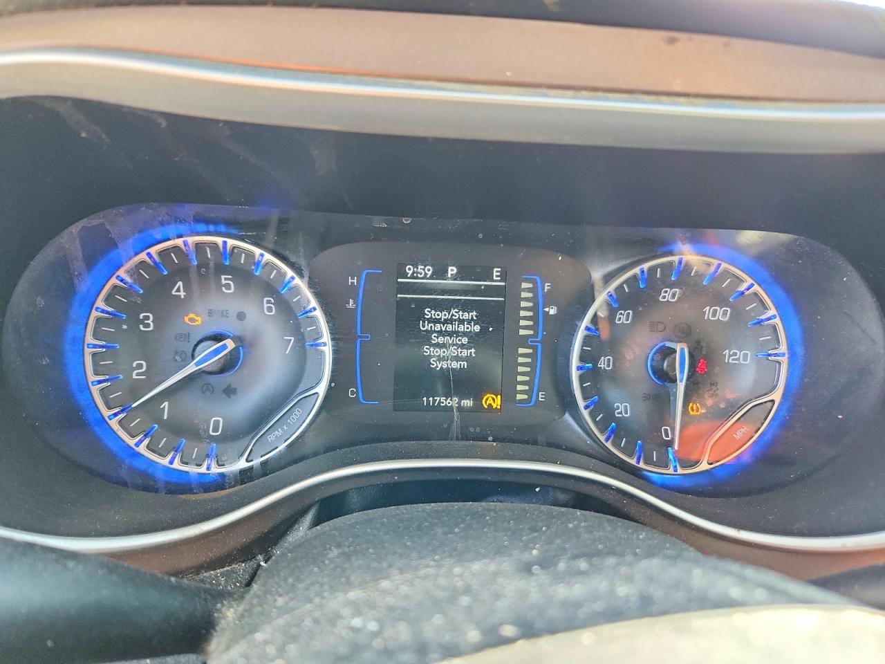 Chrysler Pacifica Touring L
