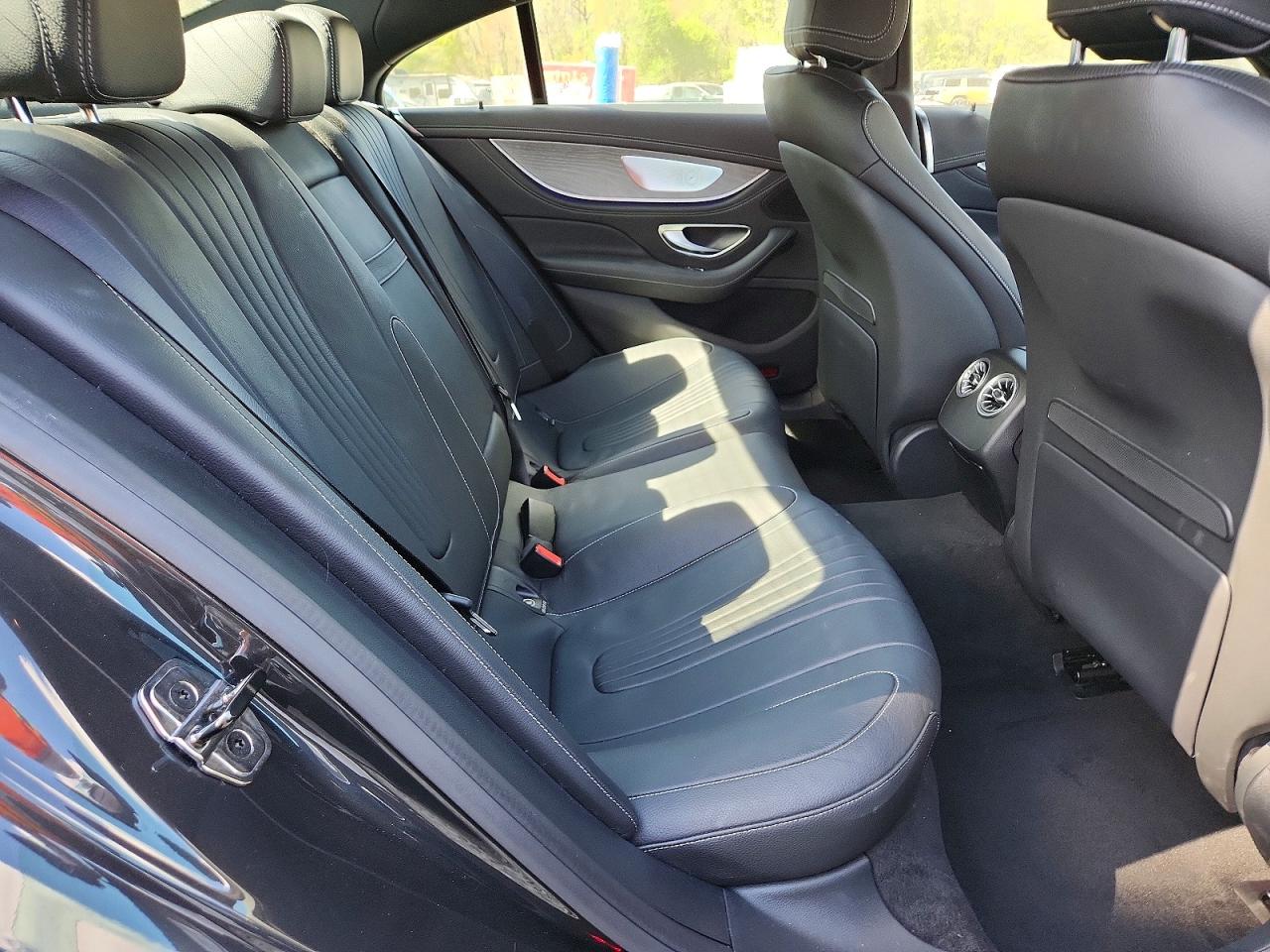 Mercedes-Benz C-Class 450 4matic