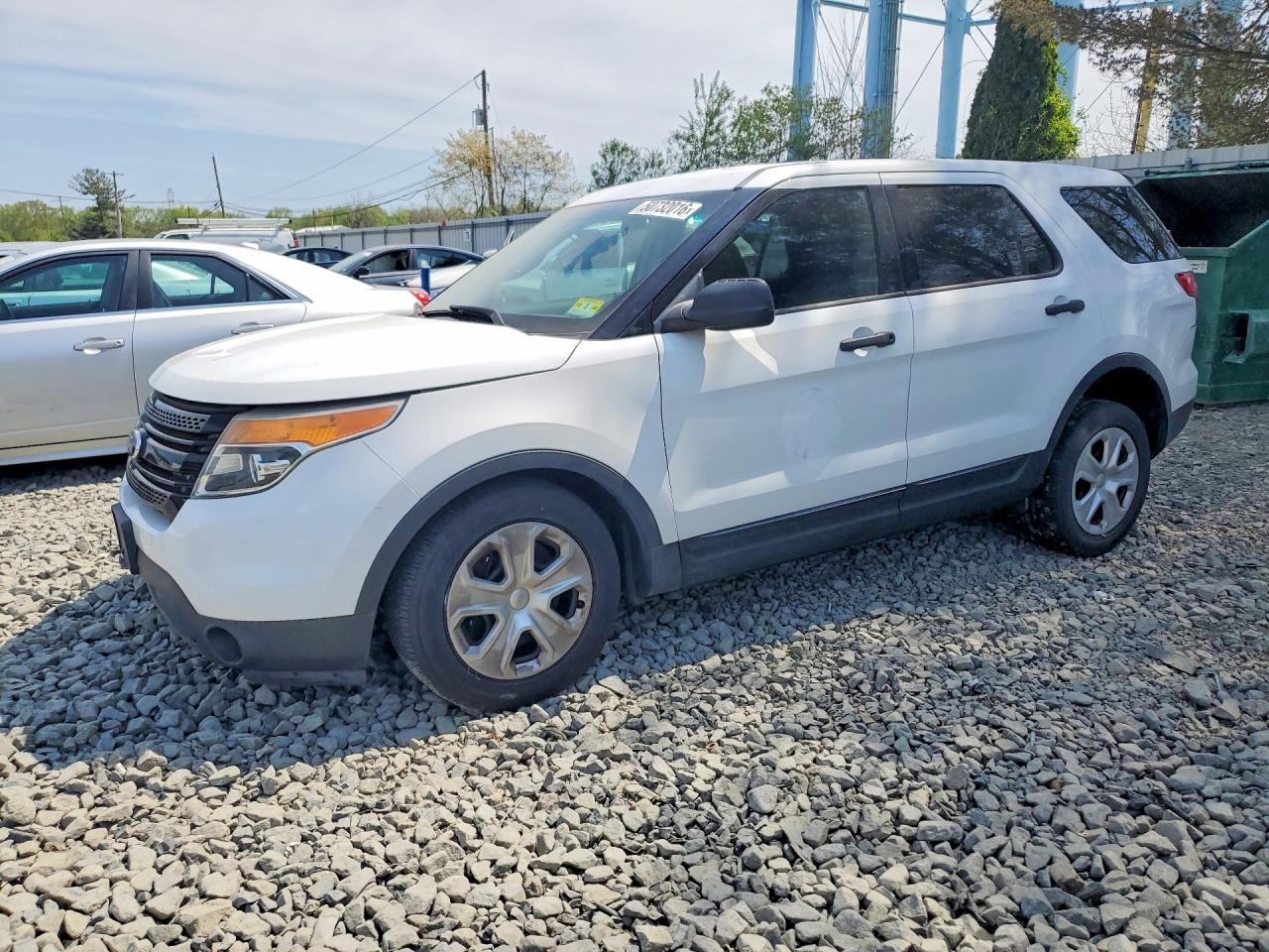 Salvage Ford Explorer Image