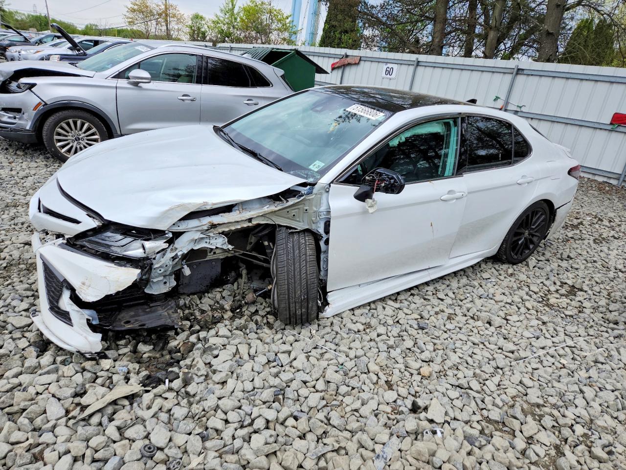 Salvage Toyota Camry Image