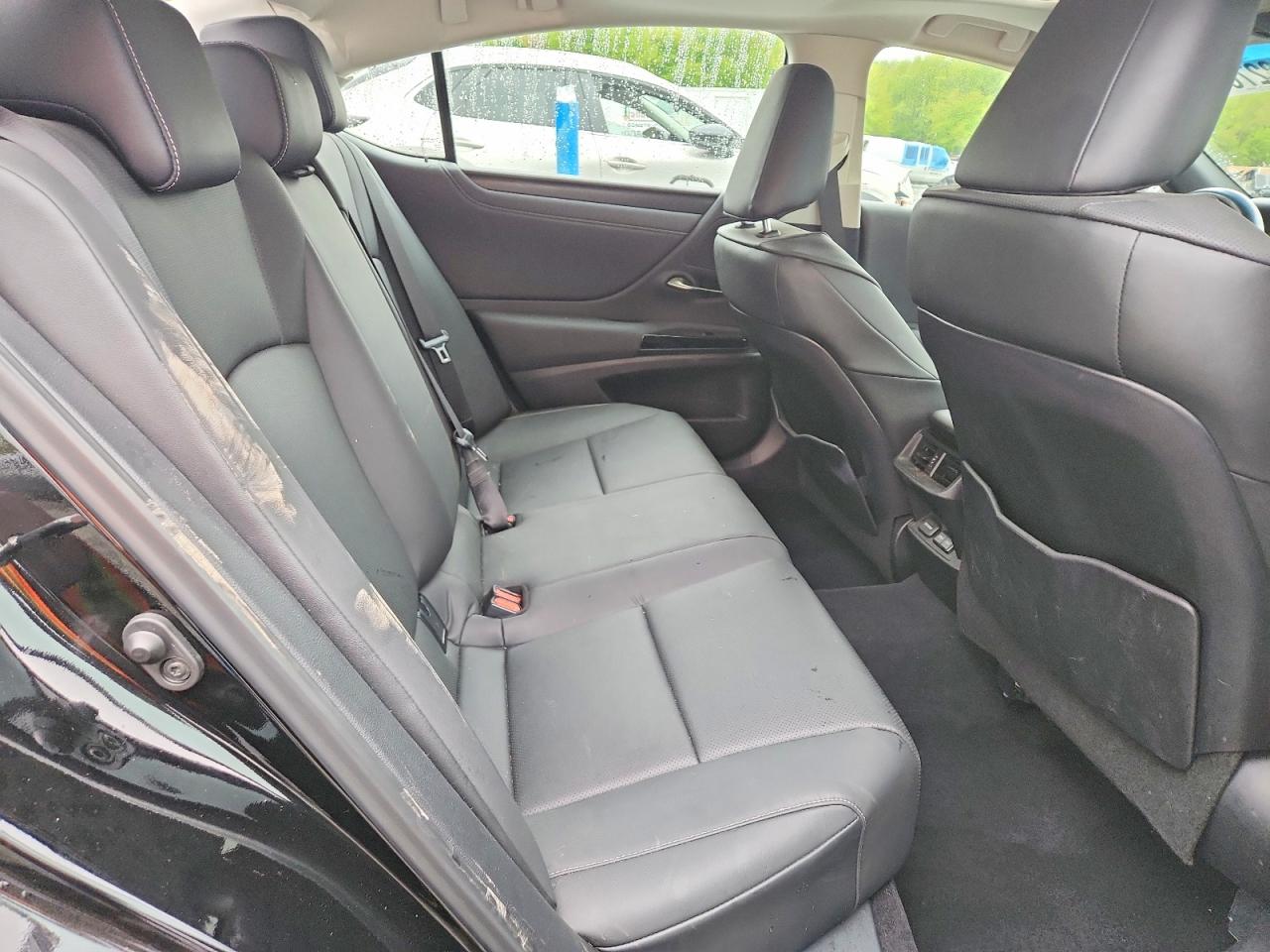 Lexus Es Base