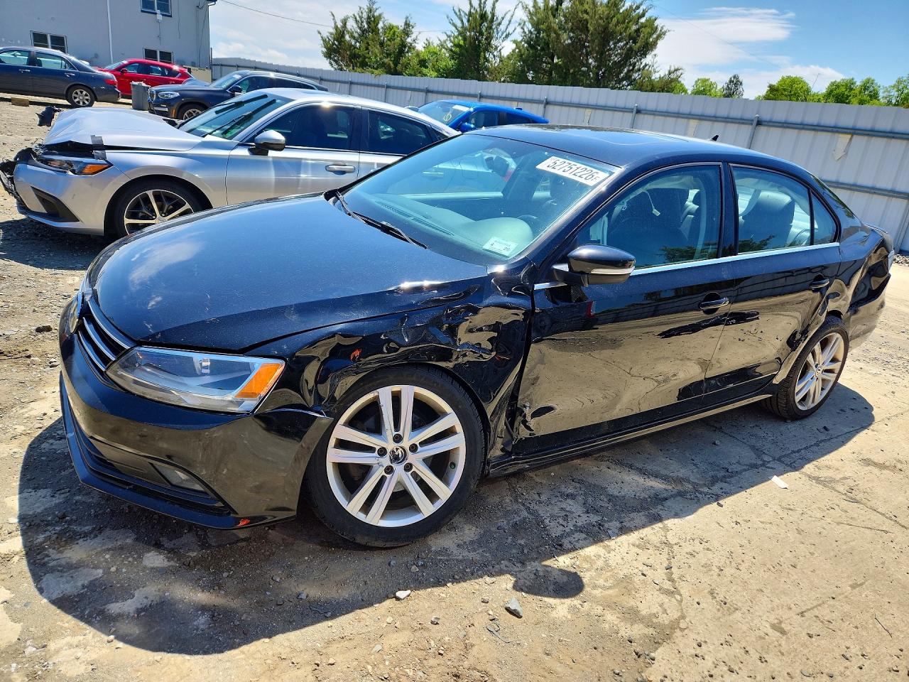 Salvage Volkswagen Jetta Image