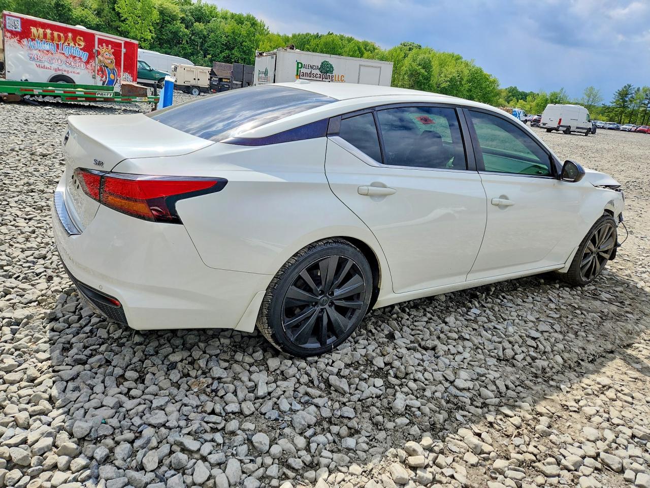 Nissan Altima Sr