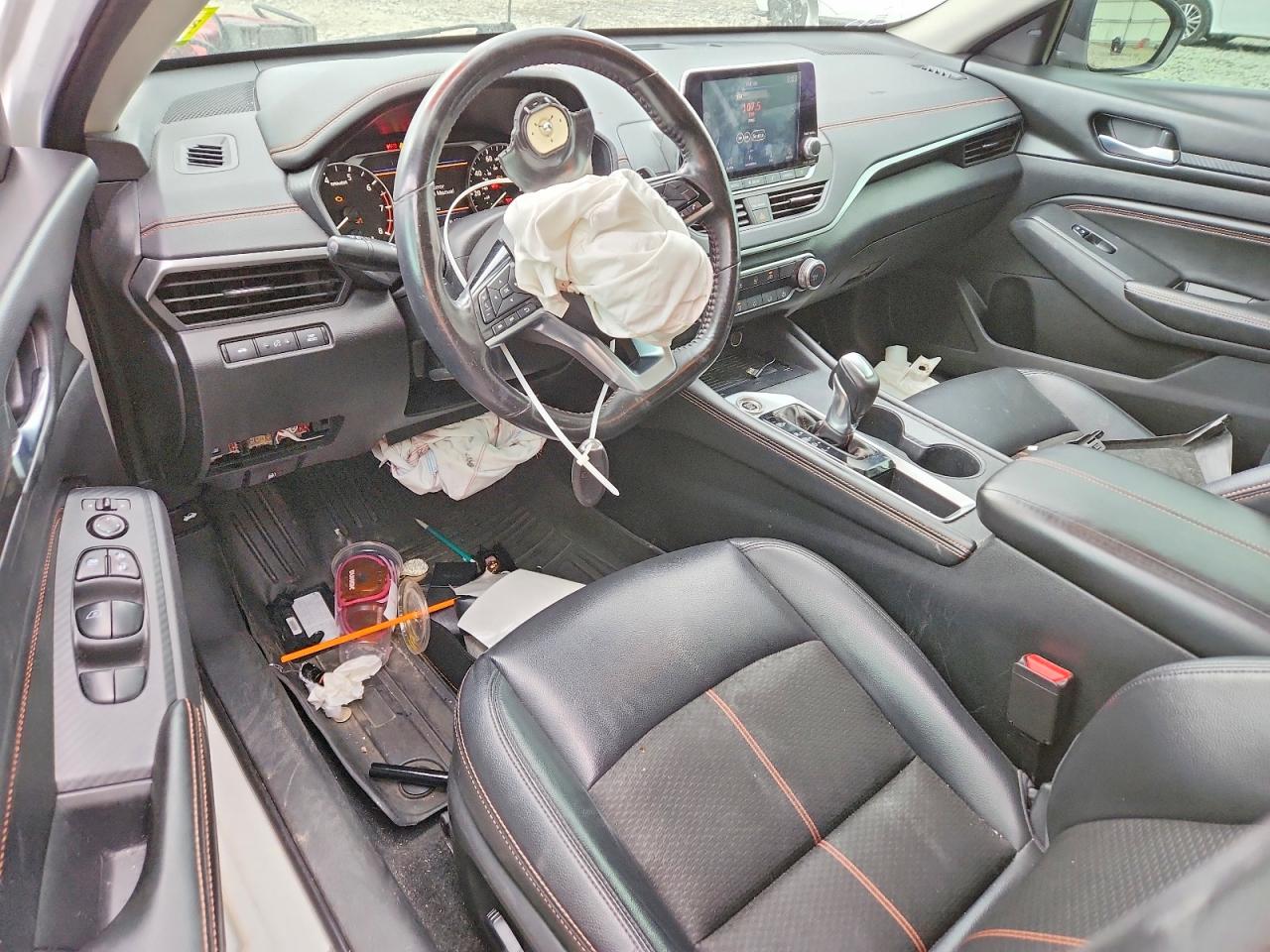 Nissan Altima Sr