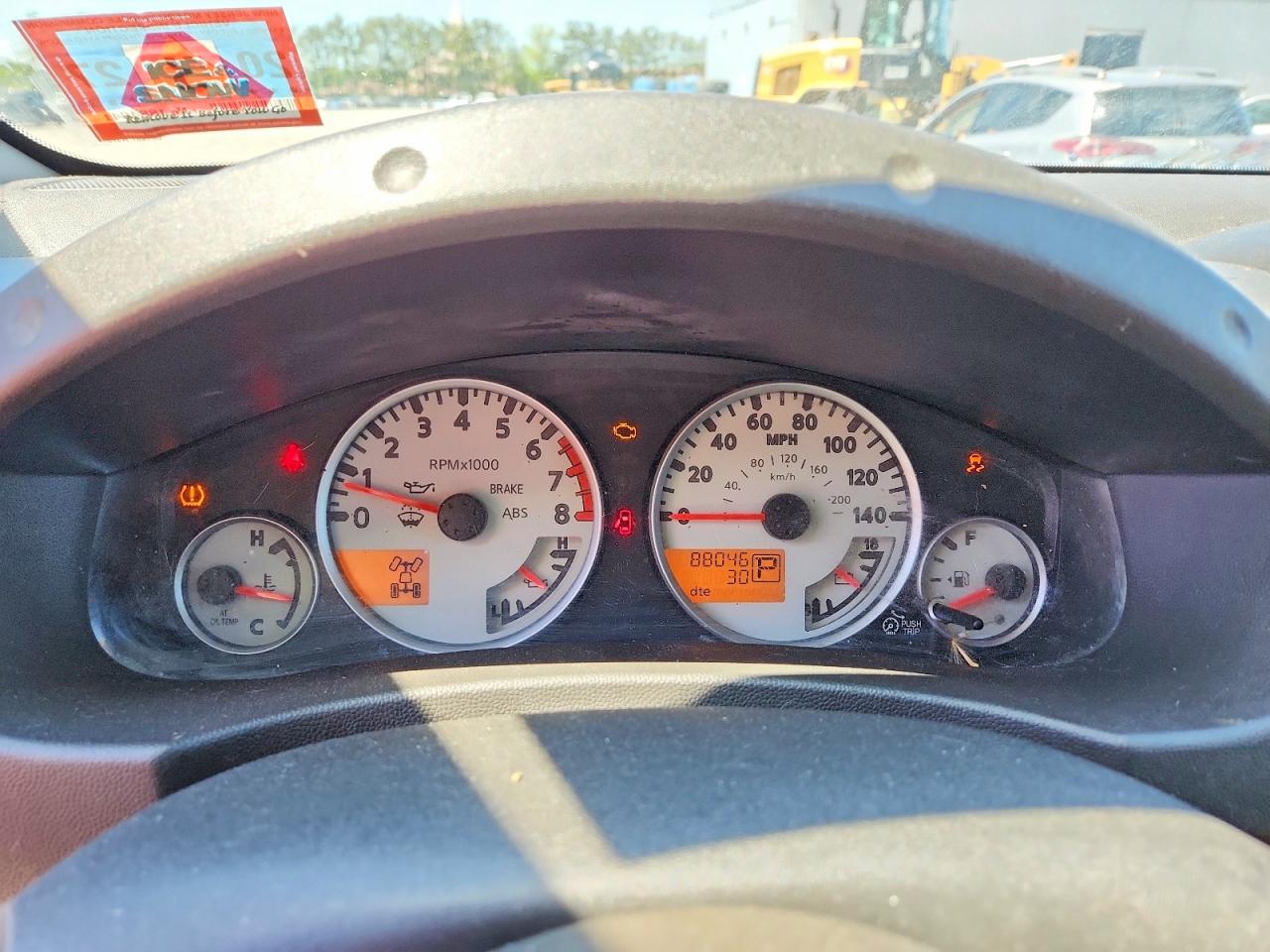 Nissan Frontier Sv V6