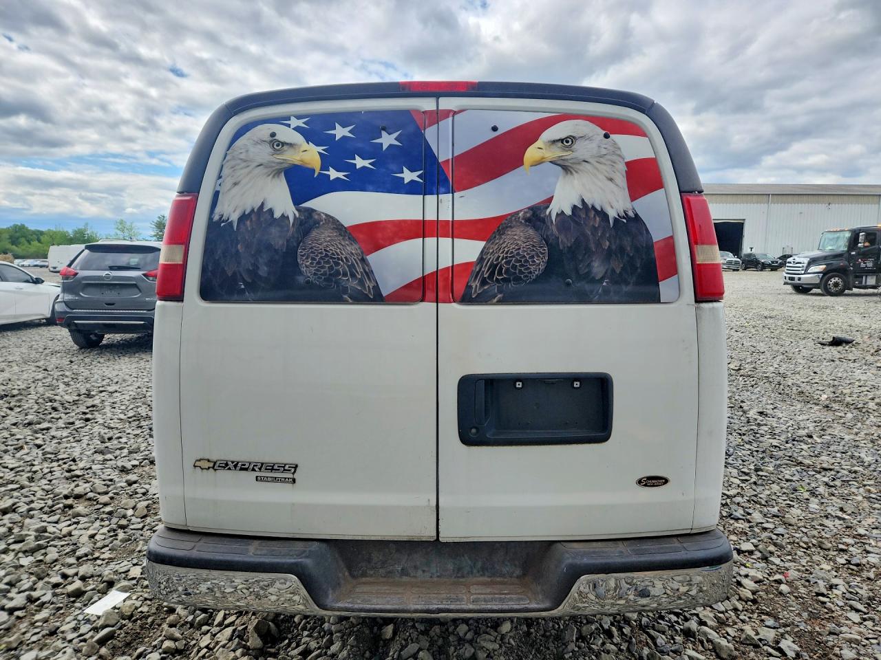 Chevrolet Express Lt