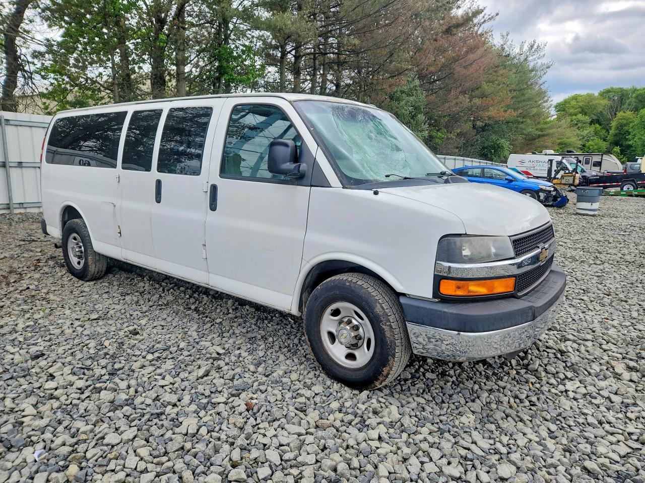 Chevrolet Express Lt