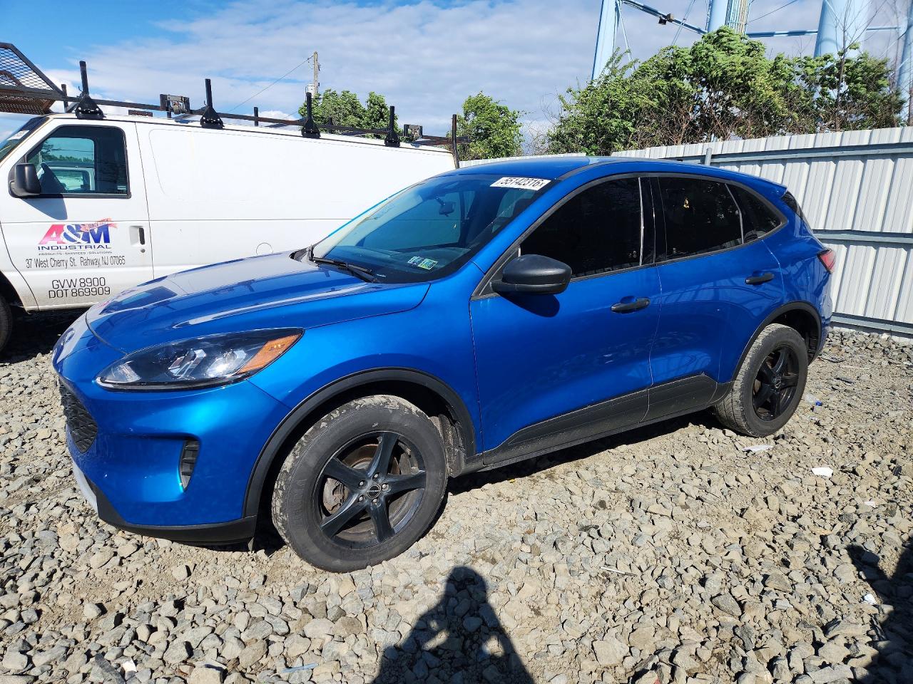 Salvage Ford Escape Image