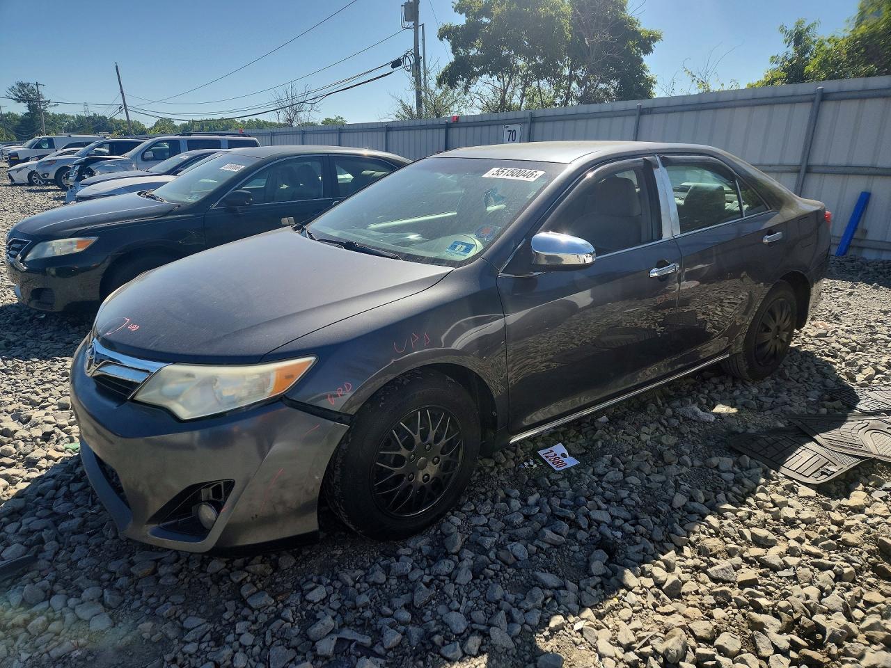 Salvage Toyota Camry Image